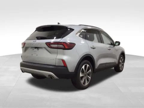 More photos of 2024 Ford Escape Platinum at Gregg Young Hortonville Ford, WI