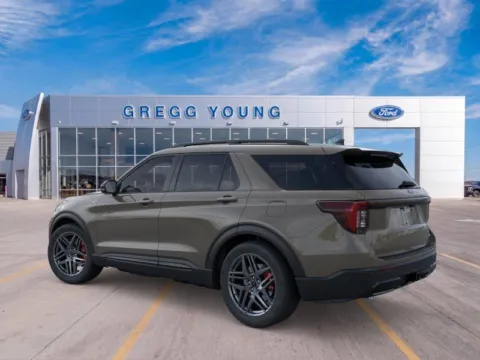 More photos of 2026 Ford Explorer ST-Line at Gregg Young Hortonville Ford, WI