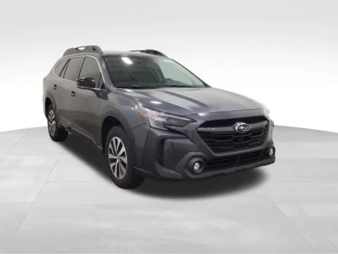 More photos of 2023 Subaru Outback Premium at Gregg Young Hortonville Ford, WI