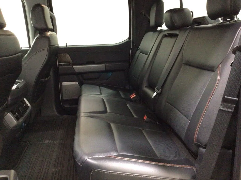 2023 Ford F-150 Lariat - Photo 18