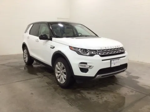 More photos of 2019 Land Rover Discovery Sport HSE Luxury at Gregg Young Hortonville Ford, WI