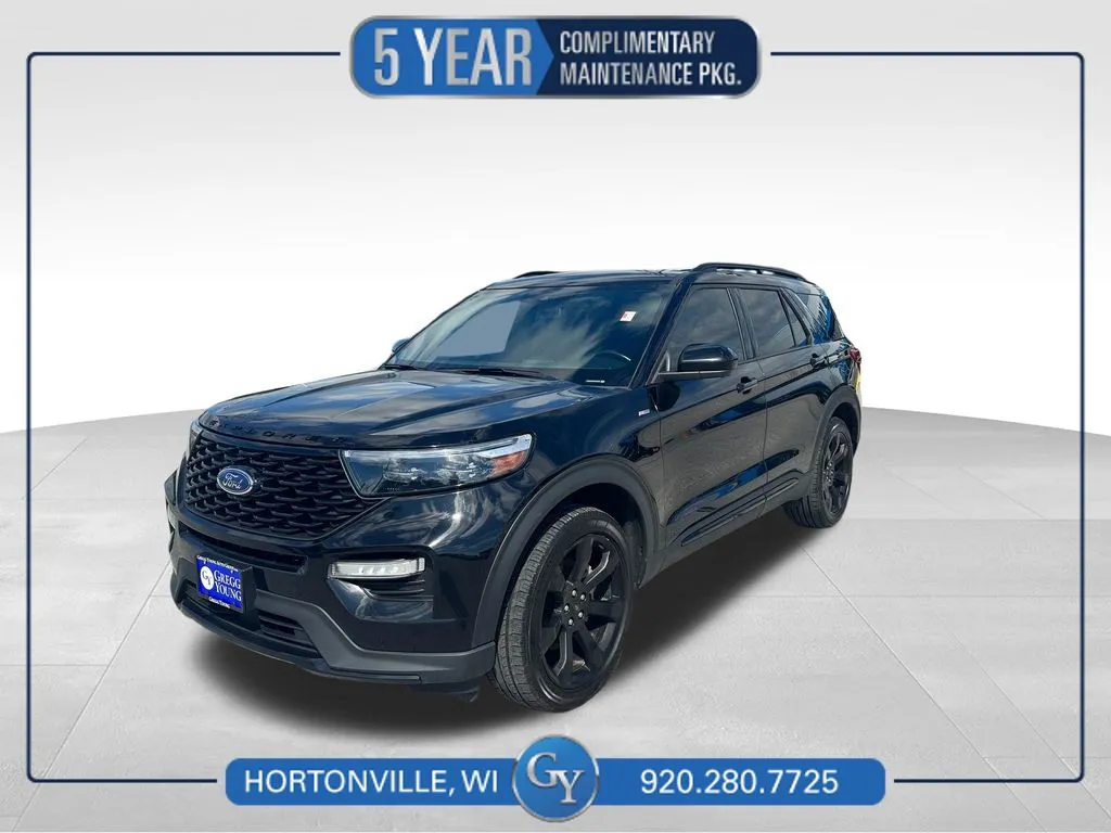Black 2023 Ford Explorer ST-Line for sale in Hortonville, WI