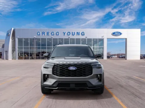 More photos of 2027 Ford Explorer ST-Line at Gregg Young Hortonville Ford, WI
