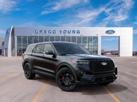 More photos of 2027 Ford Explorer ST at Gregg Young Hortonville Ford, WI