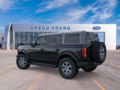 More photos of 2026 Ford Bronco Big Bend at Gregg Young Hortonville Ford, WI