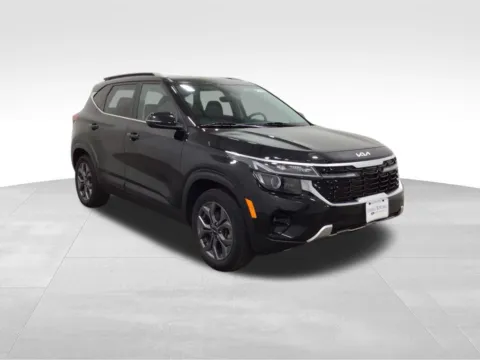 More photos of 2024 Kia Seltos S at Gregg Young Hortonville Ford, WI