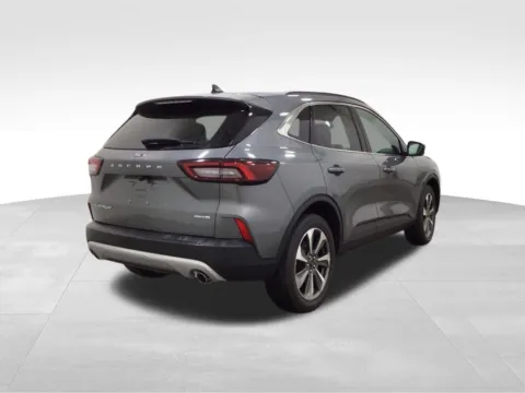 More photos of 2024 Ford Escape Platinum at Gregg Young Hortonville Ford, WI