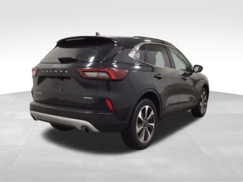 More photos of 2024 Ford Escape Platinum at Gregg Young Hortonville Ford, WI
