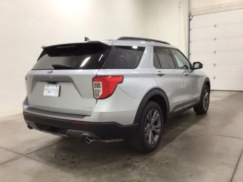 More photos of 2024 Ford Explorer XLT at Gregg Young Hortonville Ford, WI
