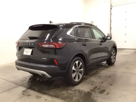 More photos of 2024 Ford Escape Platinum at Gregg Young Hortonville Ford, WI