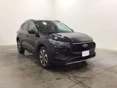 More photos of 2024 Ford Escape Platinum at Gregg Young Hortonville Ford, WI