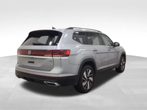 Another view of 2024 Volkswagen Atlas 2.0T SE w/Technology for sale in Hortonville, WI at Gregg Young Hortonville Ford