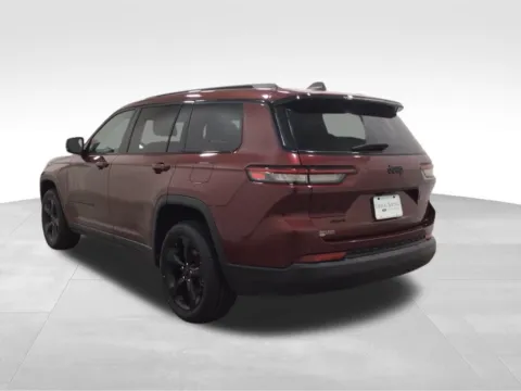 Another view of 2023 Jeep Grand Cherokee L Altitude for sale in Hortonville, WI at Gregg Young Hortonville Ford