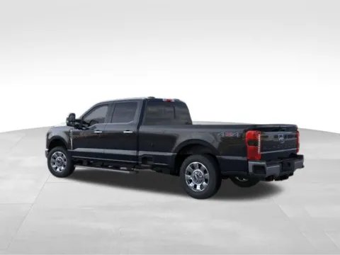 More photos of 2026 Ford F-350SD Lariat at Gregg Young Hortonville Ford, WI