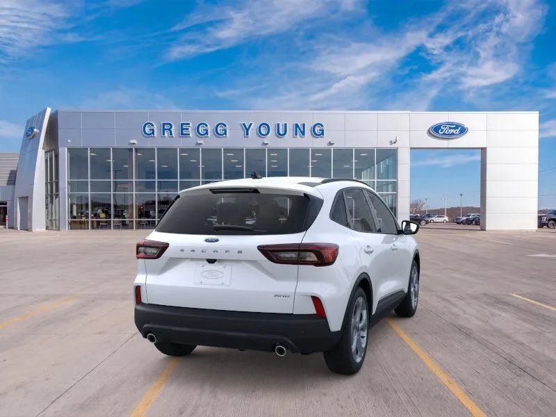 2026 Ford Escape ST-Line - Photo 10