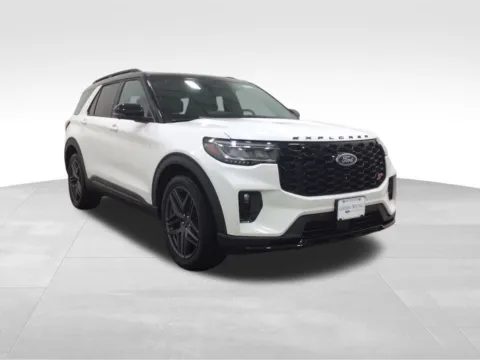 More photos of 2025 Ford Explorer ST at Gregg Young Hortonville Ford, WI