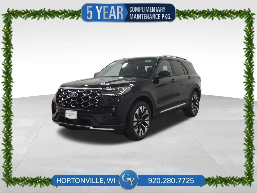 2026 Ford Explorer Platinum's photo