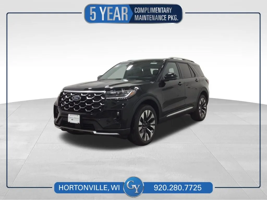 2026 Ford Explorer Platinum's photo