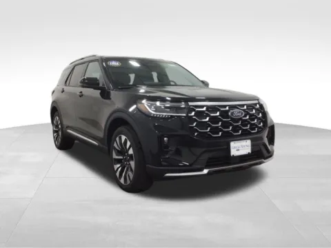 More photos of 2026 Ford Explorer Platinum at Gregg Young Hortonville Ford, WI