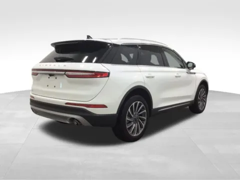 More photos of 2024 Lincoln Corsair Reserve at Gregg Young Hortonville Ford, WI