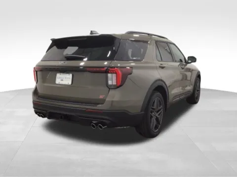 Another view of 2026 Ford Explorer ST for sale in Hortonville, WI at Gregg Young Hortonville Ford