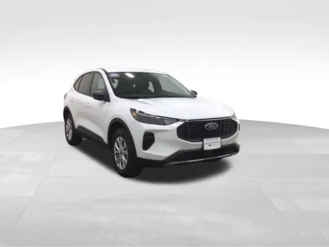 More photos of 2025 Ford Escape Active at Gregg Young Hortonville Ford, WI
