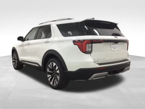 Photos of 2026 Ford Explorer Platinum for sale in Hortonville, WI at Gregg Young Hortonville Ford