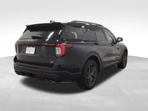 More photos of 2025 Ford Explorer ST at Gregg Young Hortonville Ford, WI