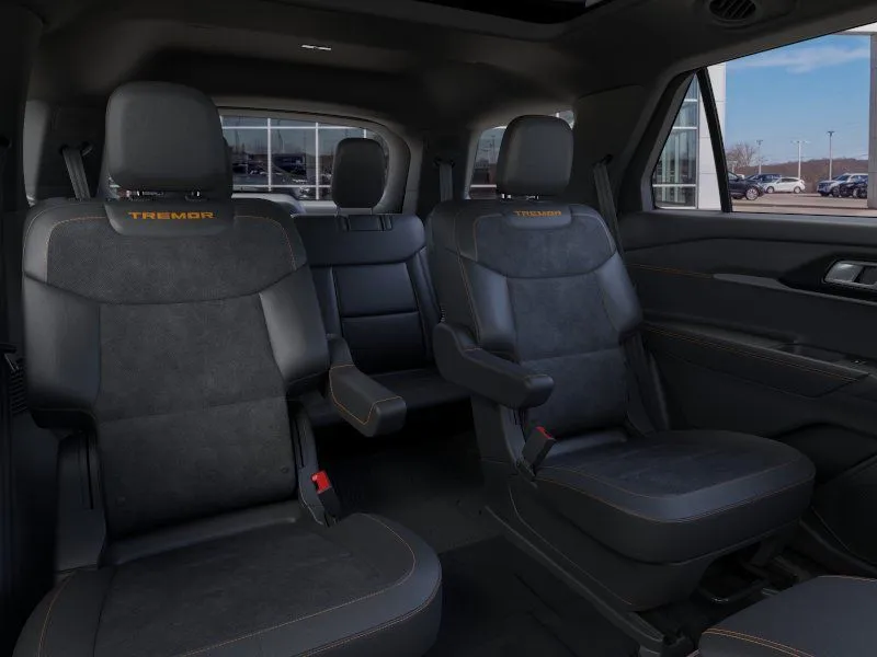 2026 Ford Explorer Tremor - Photo 14