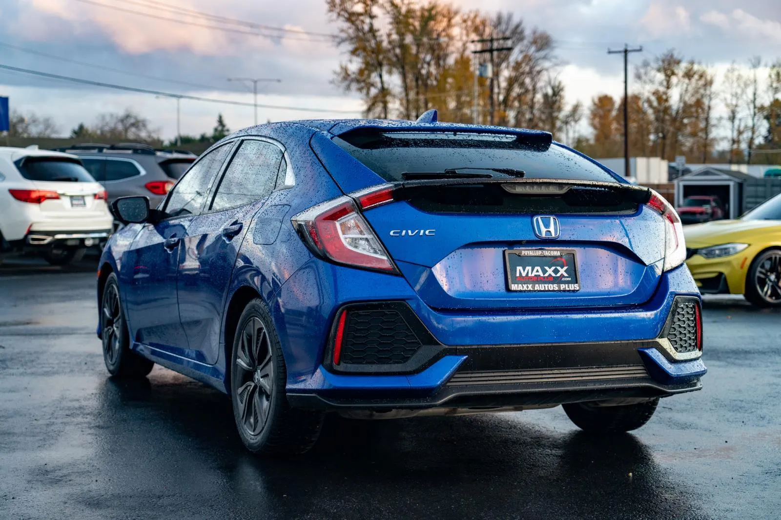 2018 Honda Civic Hatchback EX photo 3