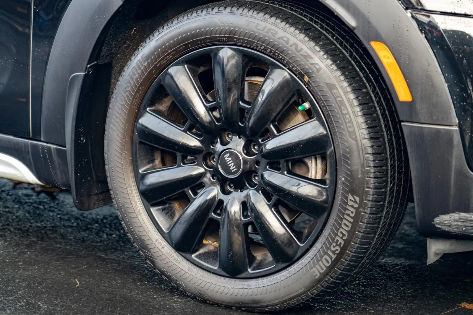 2017 Mini Countryman S ALL4 photo 2