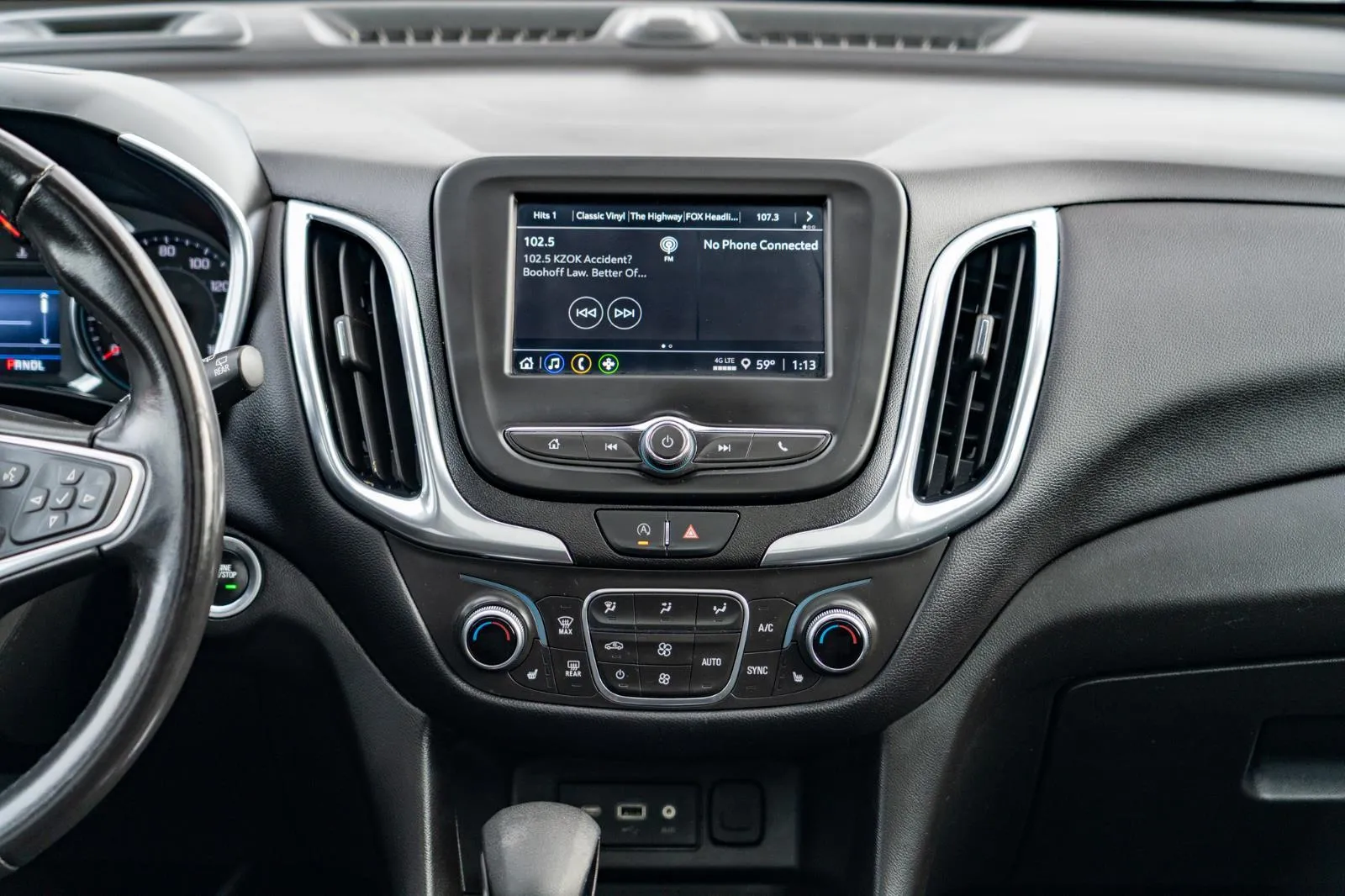 2022 Chevrolet Equinox LT photo 4