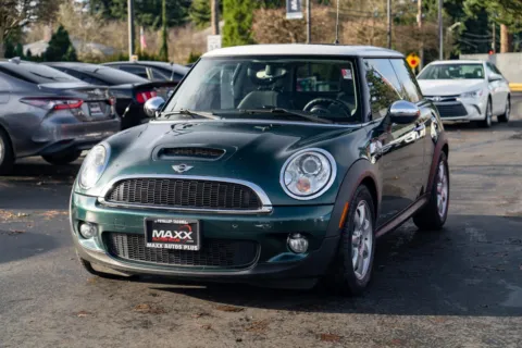 More photos of 2009 MINI Cooper Hardtop S at Maxx Autos Plus Puyallup, WA