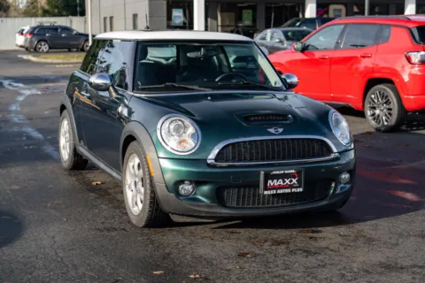 Photos of 2009 MINI Cooper Hardtop S for sale in Puyallup, WA at Maxx Autos Plus Puyallup