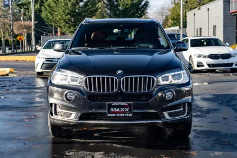 Another view of 2018 BMW X5 xDrive35i for sale in Puyallup, WA at Maxx Autos Plus Puyallup