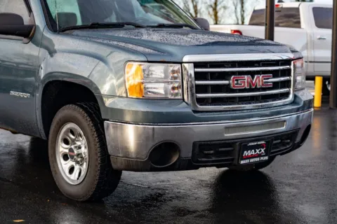 More photos of 2013 GMC Sierra 1500 SLE at Maxx Autos Plus Puyallup, WA
