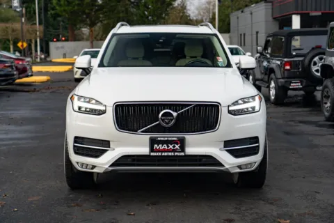 Another view of 2017 Volvo XC90 T6 Momentum for sale in Puyallup, WA at Maxx Autos Plus Puyallup