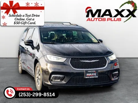 Black 2021 Chrysler Pacifica Touring L for sale in Puyallup, WA