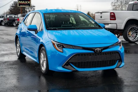 Photos of 2019 Toyota Corolla Hatchback SE for sale in Puyallup, WA at Maxx Autos Plus Puyallup