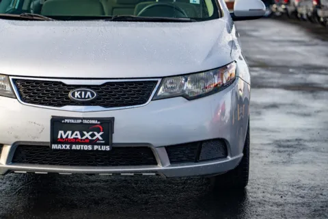 More photos of 2013 Kia Forte 5-Door EX at Maxx Autos Plus Puyallup, WA
