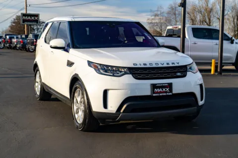 Photos of 2019 Land Rover Discovery SE for sale in Puyallup, WA at Maxx Autos Plus Puyallup