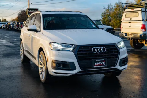 Photos of 2019 Audi Q7 Prestige for sale in Puyallup, WA at Maxx Autos Plus Puyallup
