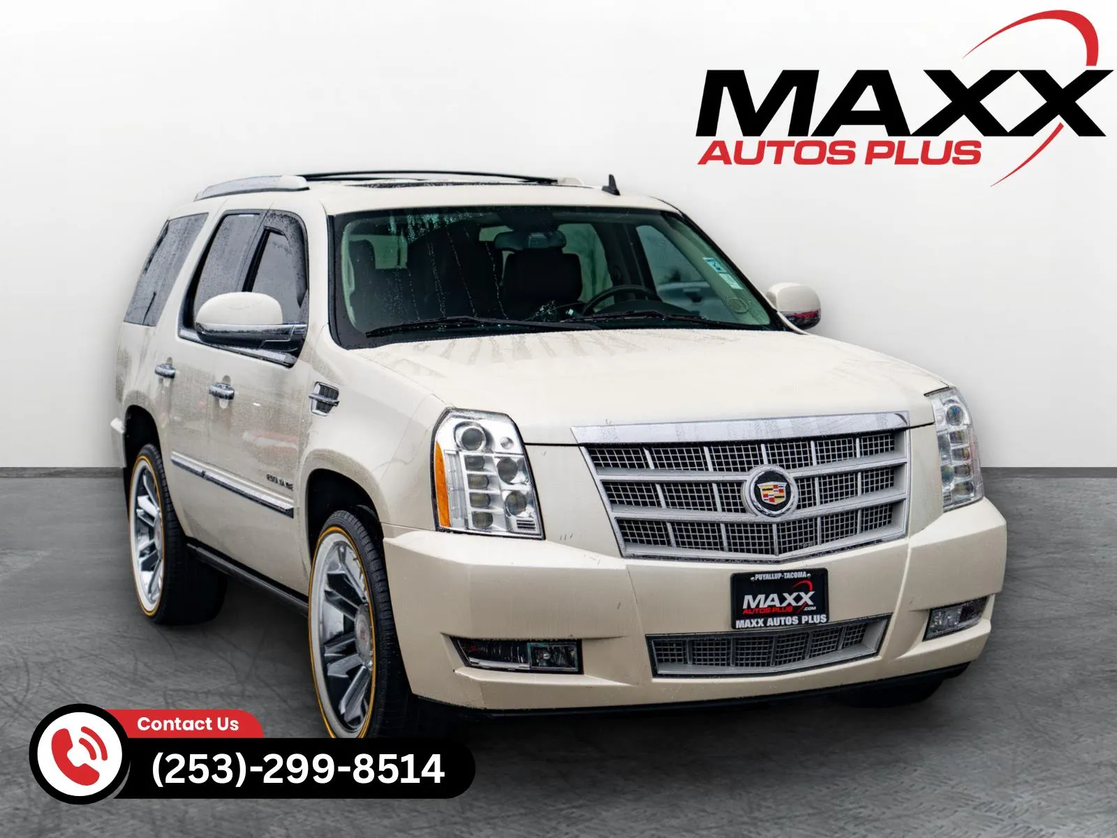 White 2014 Cadillac Escalade Platinum for sale in Puyallup, WA