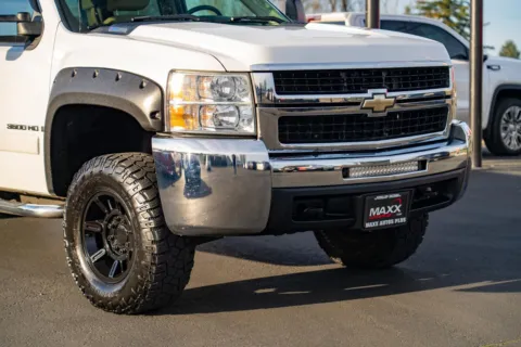 More photos of 2007 Chevrolet Silverado 3500HD SRW LT w/1LT at Maxx Autos Plus Puyallup, WA