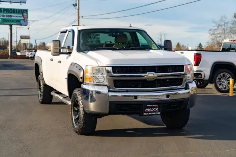 Photos of 2007 Chevrolet Silverado 3500HD SRW LT w/1LT for sale in Puyallup, WA at Maxx Autos Plus Puyallup