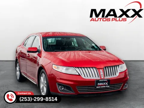 Green 2010 Lincoln MKS for sale in Puyallup, WA
