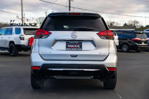 More photos of 2017 Nissan Rogue SV at Maxx Autos Plus Puyallup, WA
