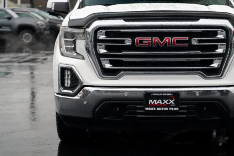 More photos of 2019 GMC Sierra 1500 SLT at Maxx Autos Plus Puyallup, WA