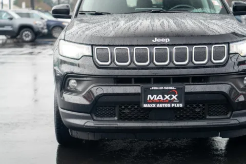 More photos of 2022 Jeep Compass Latitude Lux at Maxx Autos Plus Puyallup, WA