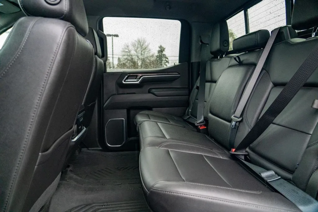 2022 Chevrolet Silverado 1500 LTZ - Photo 29